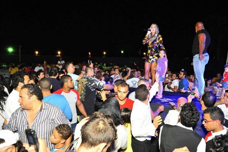 Eid El Fitr with Maya Diab